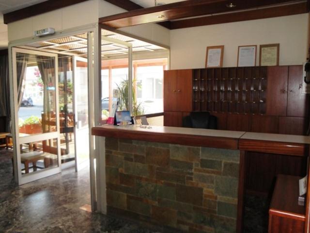 Evans Hotel Heraklion  Ngoại thất bức ảnh
