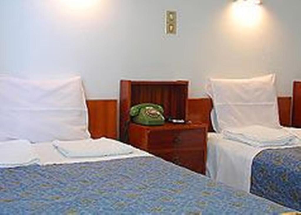 Evans Hotel Heraklion  Phòng bức ảnh