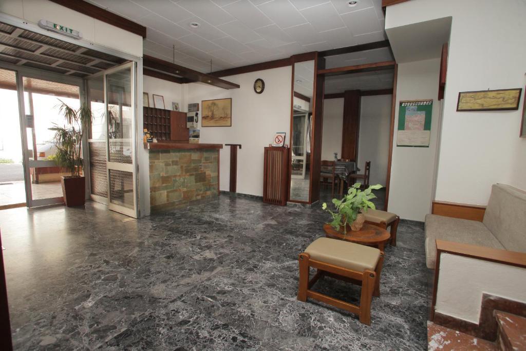 Evans Hotel Heraklion  Ngoại thất bức ảnh