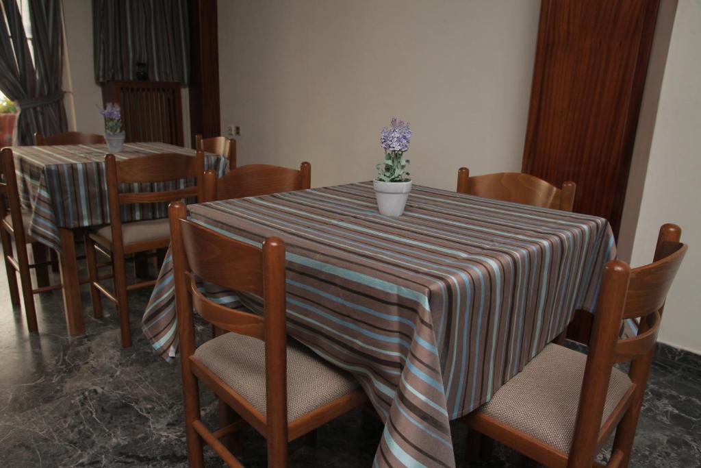 Evans Hotel Heraklion  Ngoại thất bức ảnh