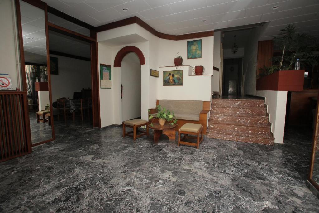 Evans Hotel Heraklion  Ngoại thất bức ảnh